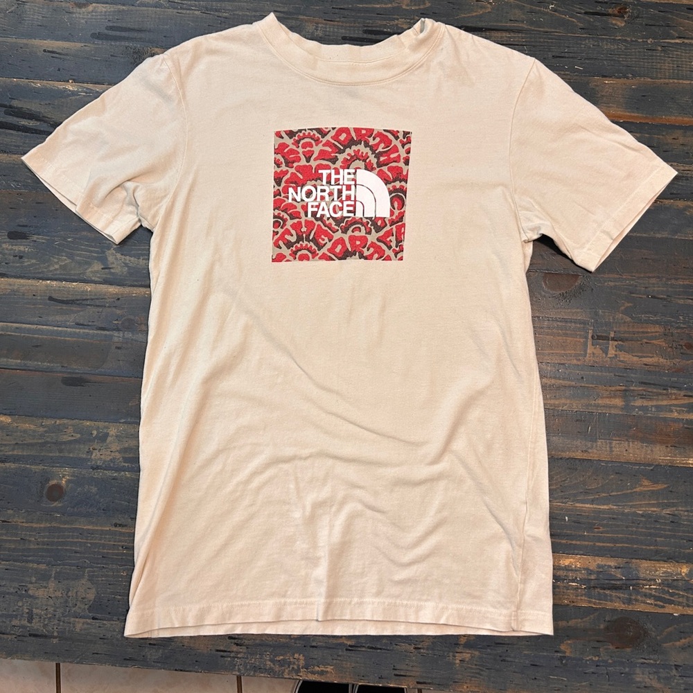 the North Face Beige T-Shirt Small Soft Athleisure Casual Daily Streetwear‎